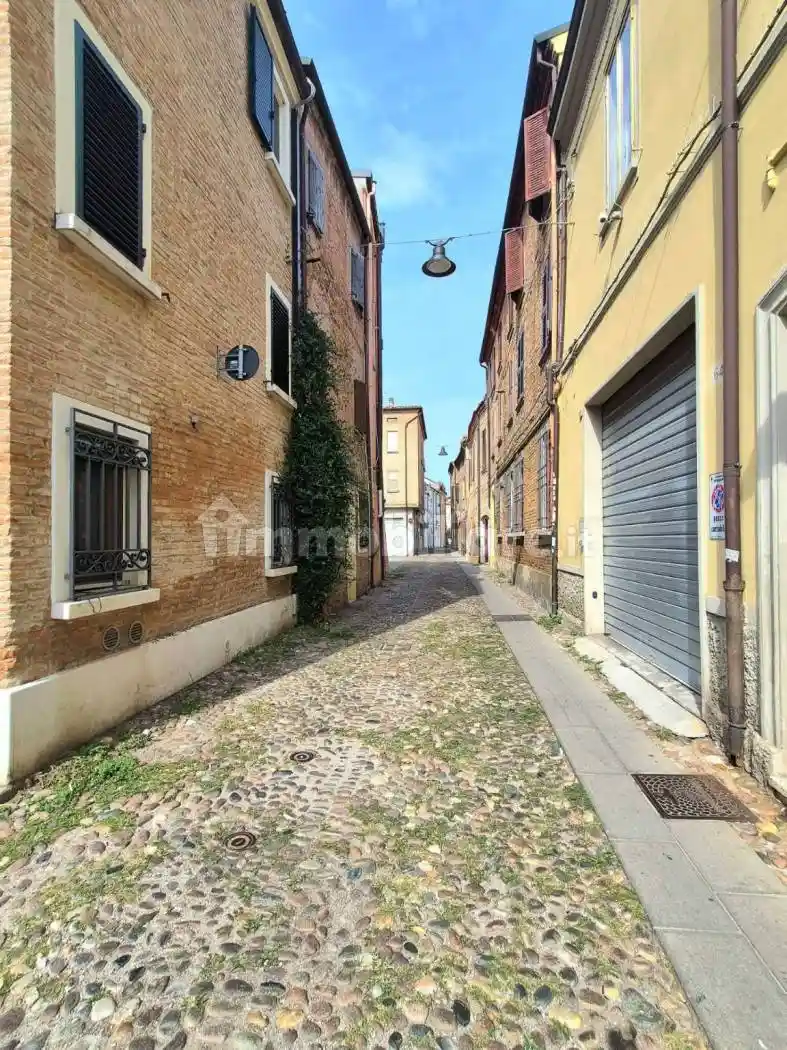 Appartamento in vendita a Ferrara