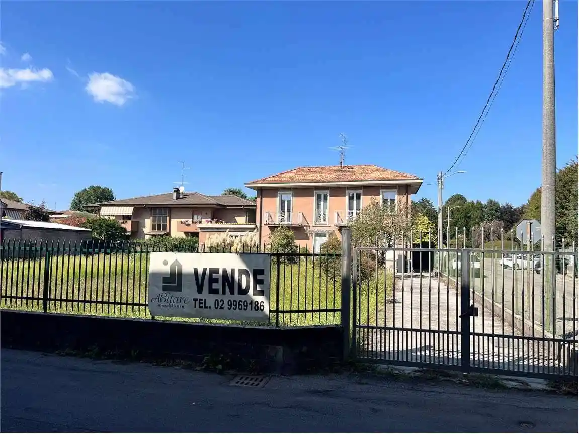 Villa in vendita a Lentate sul Seveso