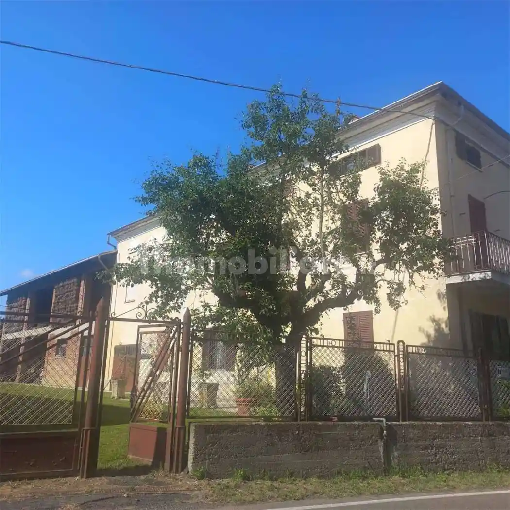 Rustico - Casale in vendita a Gamalero
