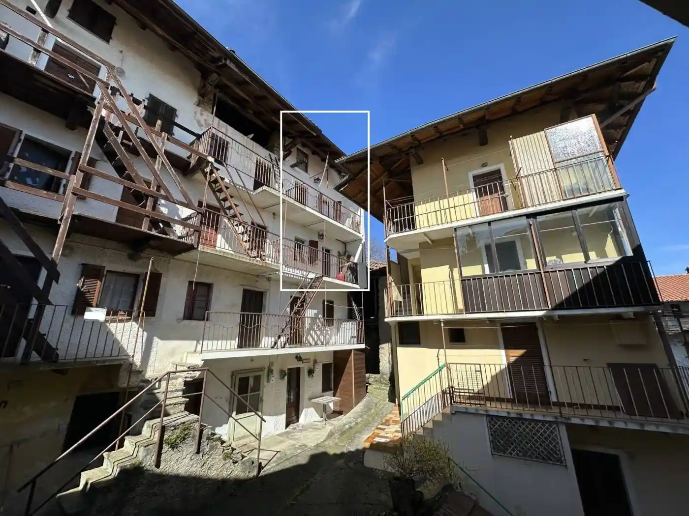 Appartamento in vendita a Lesa