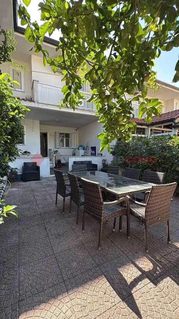 Villetta a schiera in vendita a Terracina