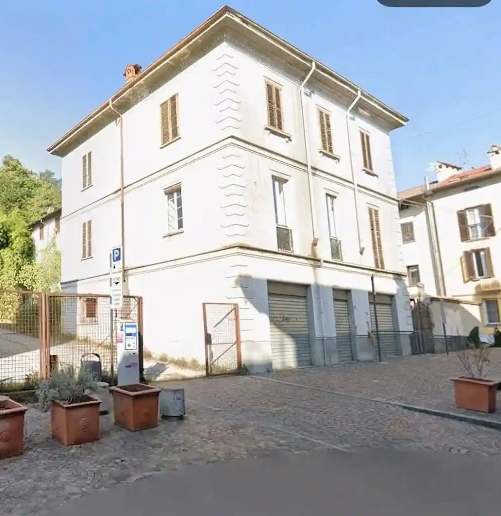 Casa indipendente in vendita a Oggiono