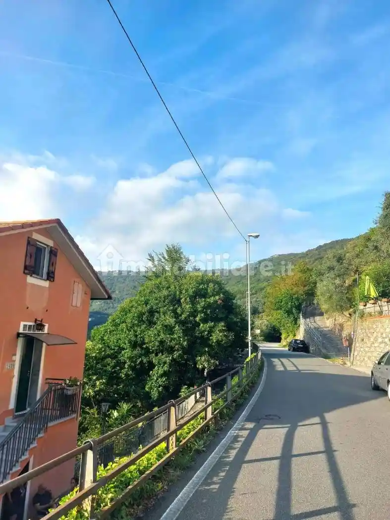 Appartamento in vendita a Sori