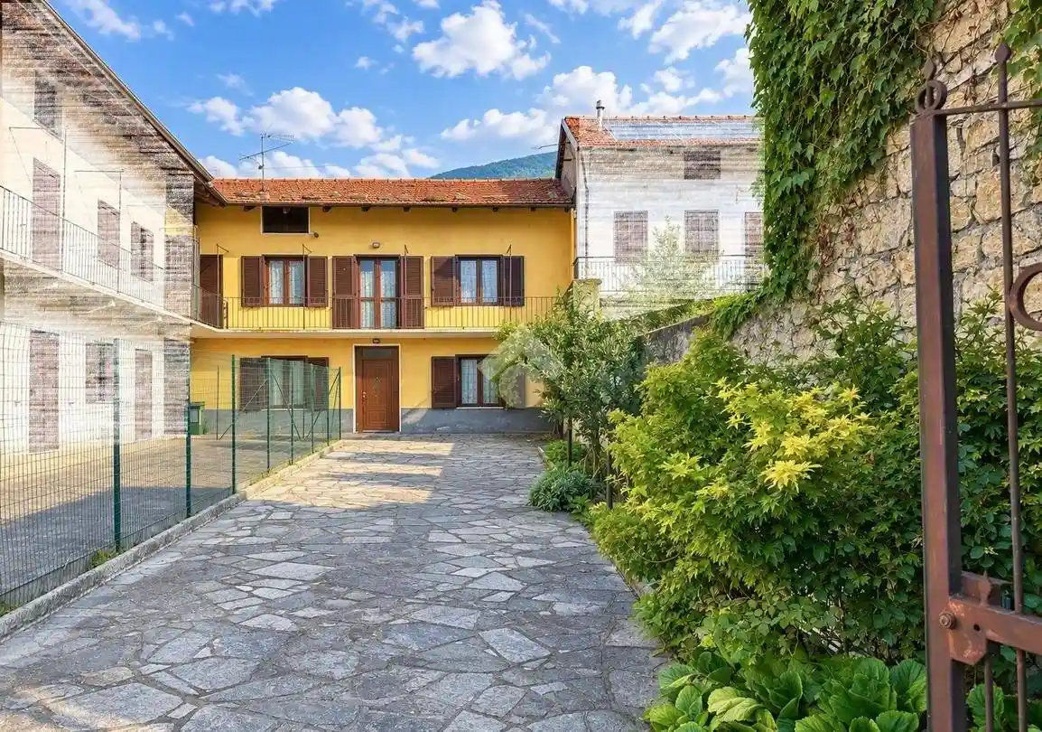 Casa indipendente in vendita a Chianocco