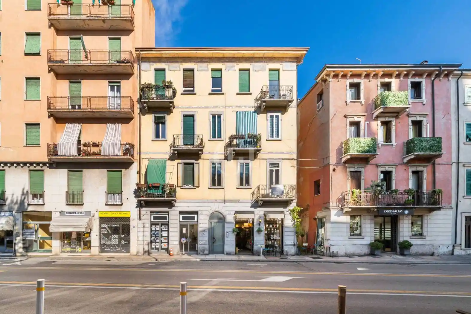 Casa indipendente in vendita a Verona