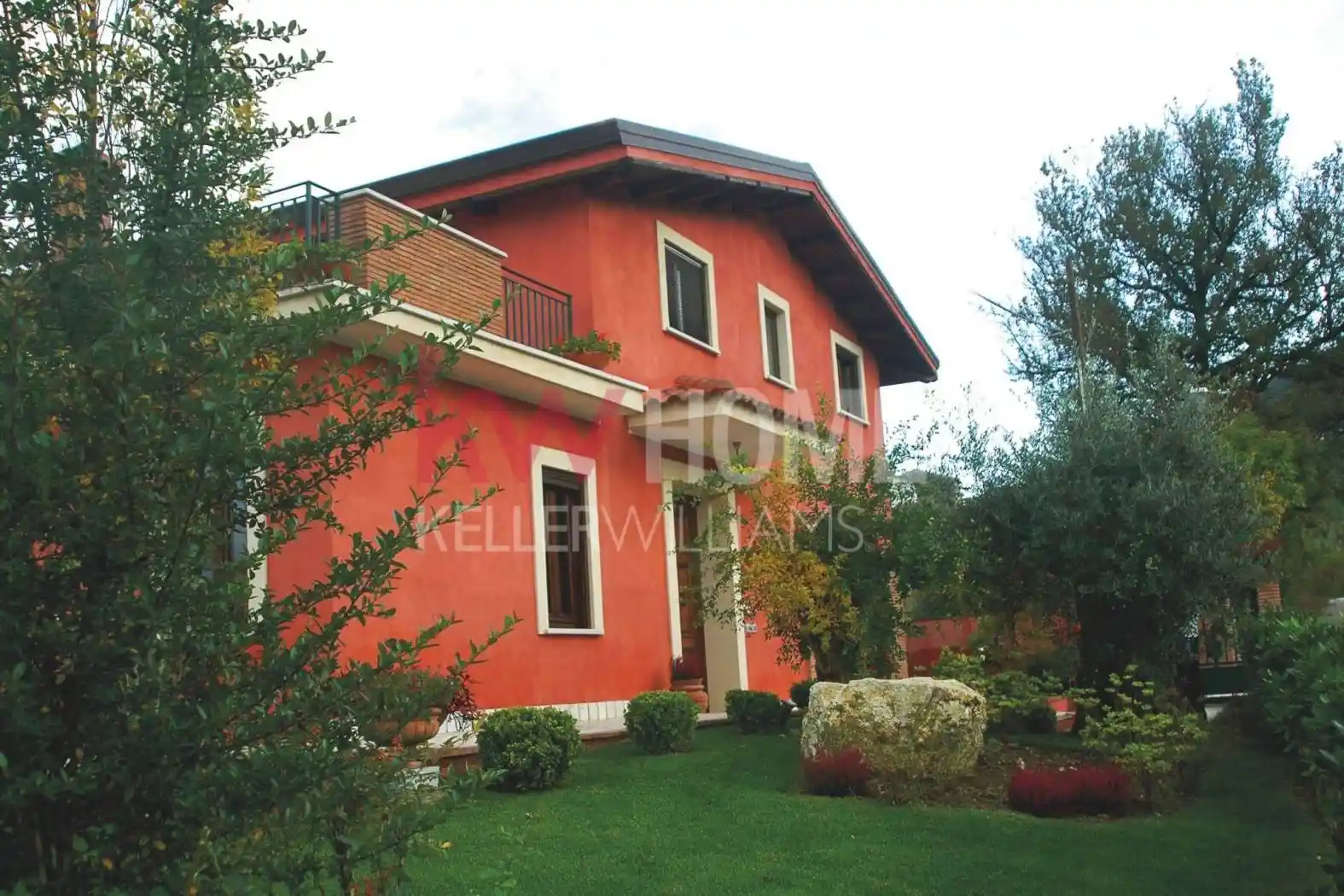 Villa in vendita a Sant'Andrea del Garigliano