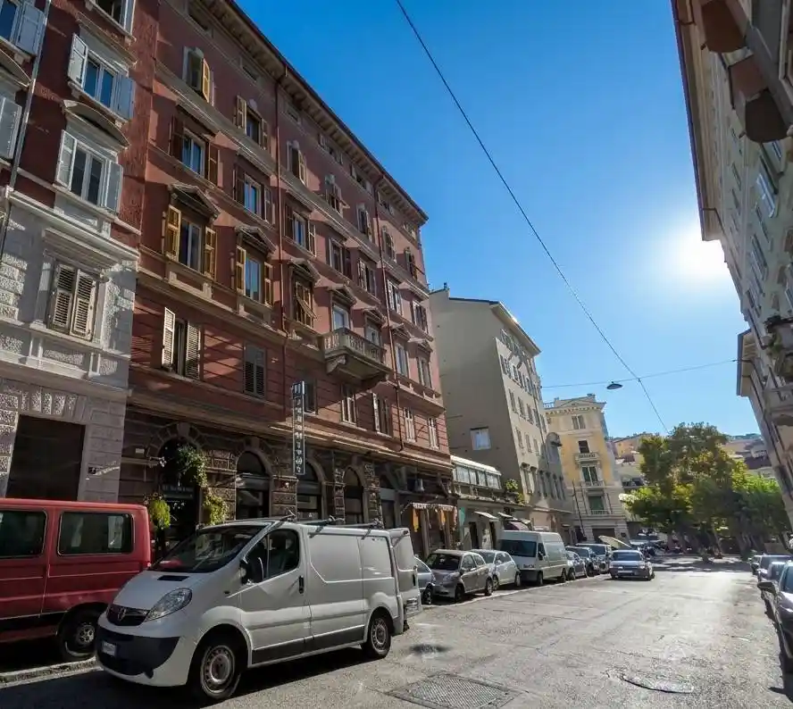 Appartamento in vendita a Trieste