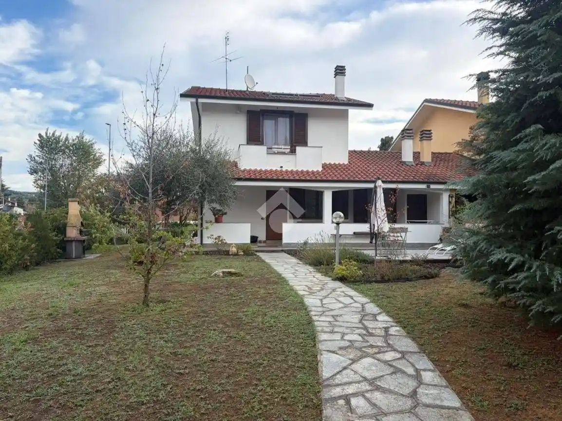 Villetta a schiera in vendita a Sangano