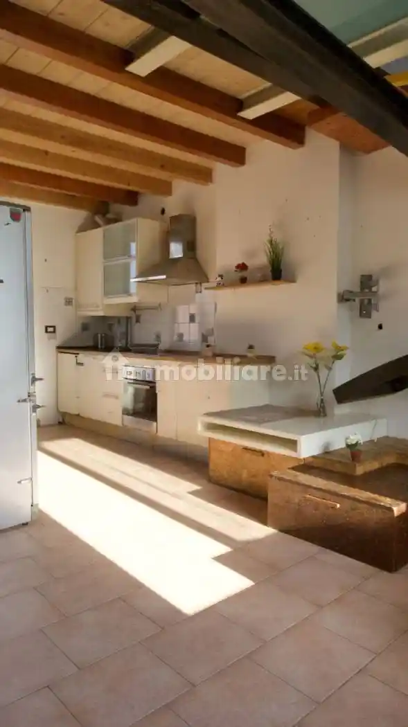 Appartamento in vendita a Cavenago di Brianza
