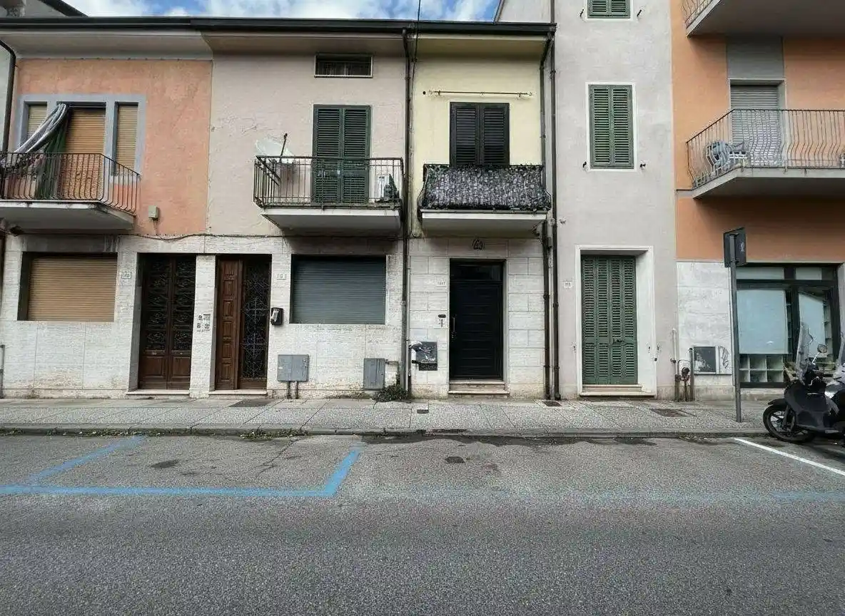 Villetta a schiera in vendita a Viareggio