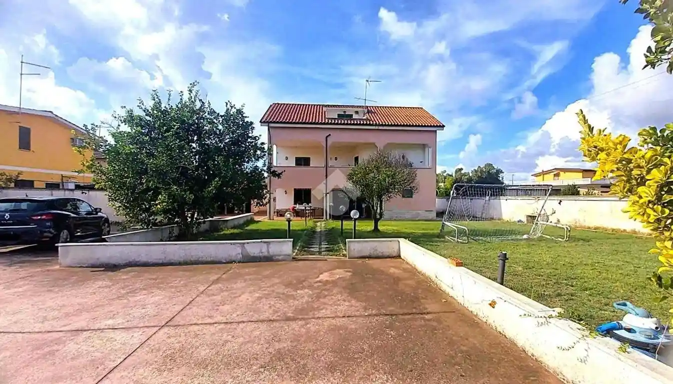 Villa in vendita a Ardea