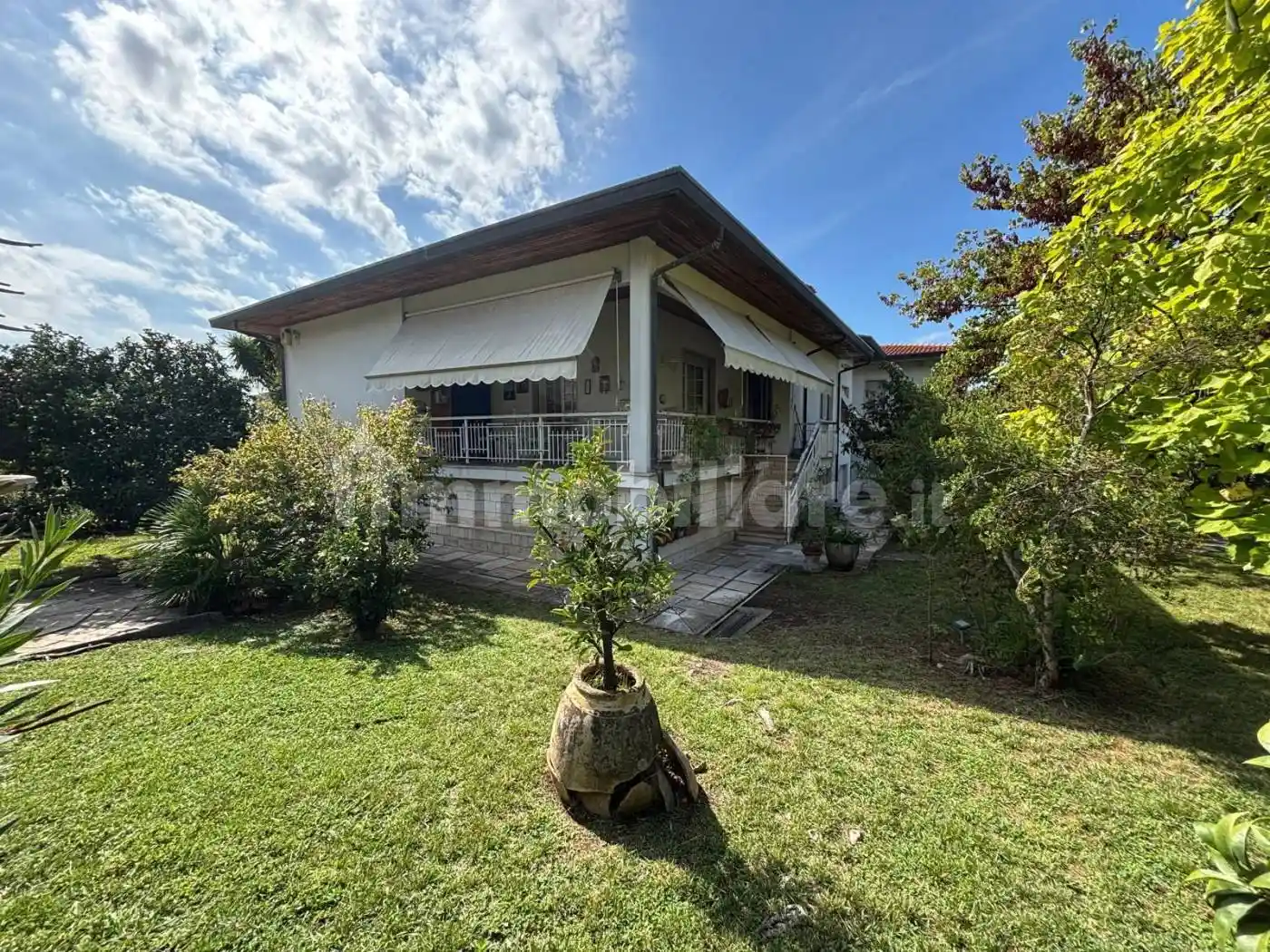 Villa in vendita a Massa