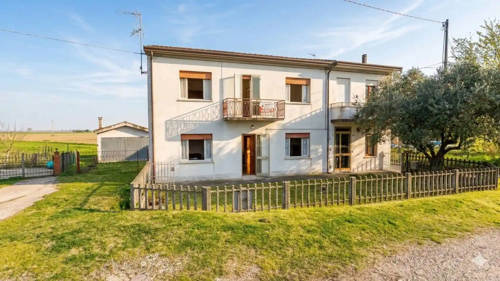 Casa indipendente in vendita a Giacciano con Baruchella