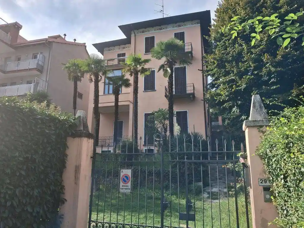 Appartamento in affitto a Omegna