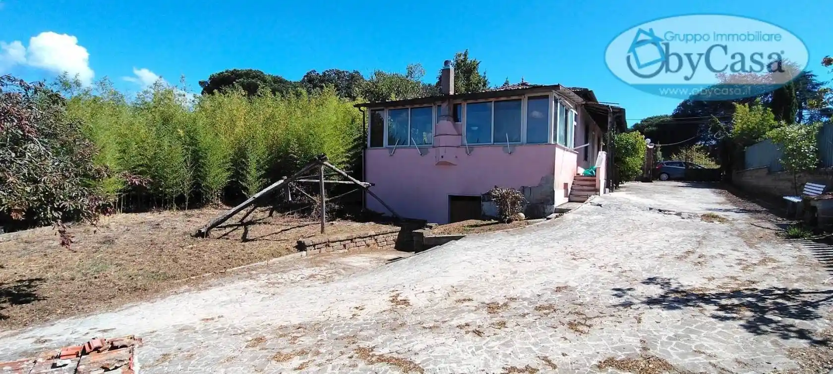 Villa in vendita a Manziana