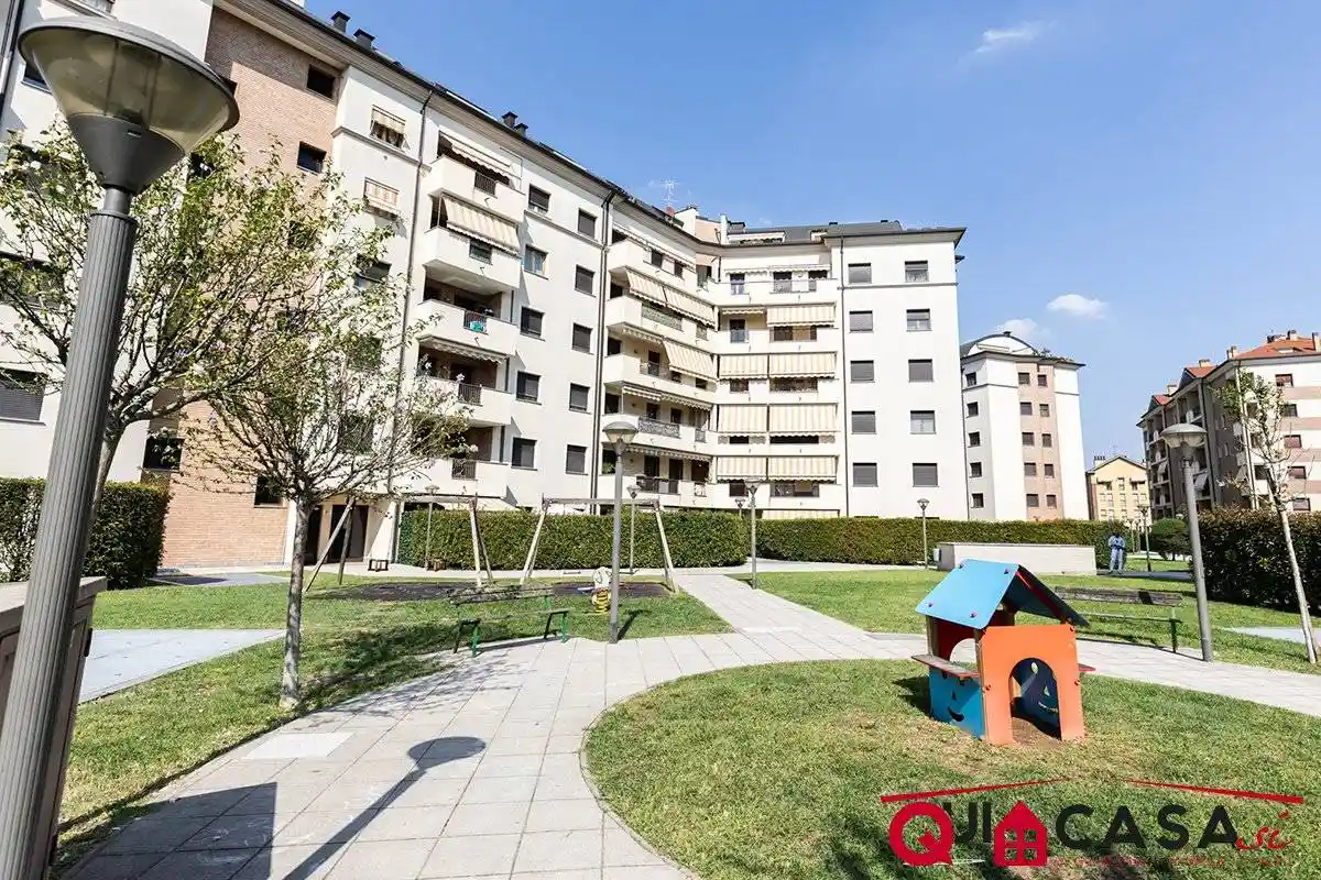 Appartamento in vendita a Rho