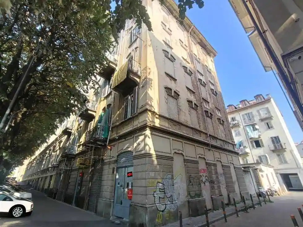 Appartamento in vendita a Torino