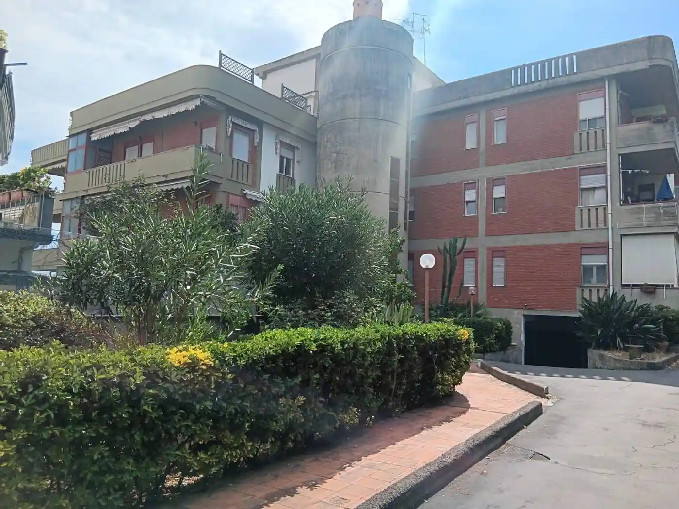 Appartamento in vendita a Aci Catena