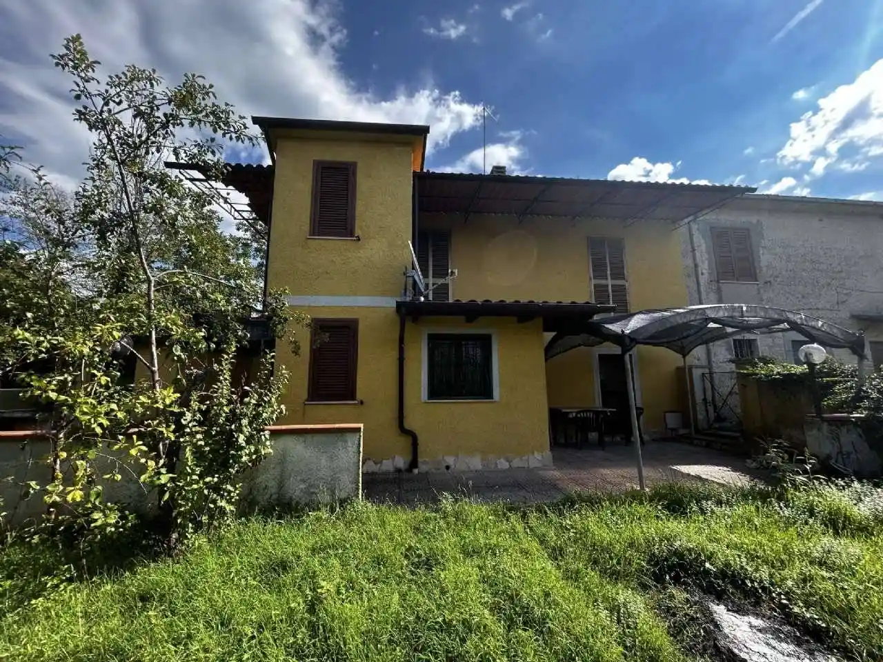 Casa indipendente in affitto a Monte San Giovanni Campano