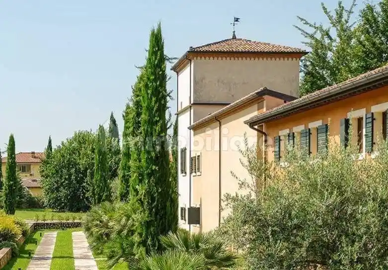 Rustico - Casale in vendita a San Martino Buon Albergo