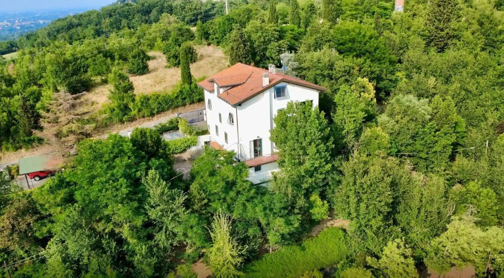 Villa in vendita a Pianoro