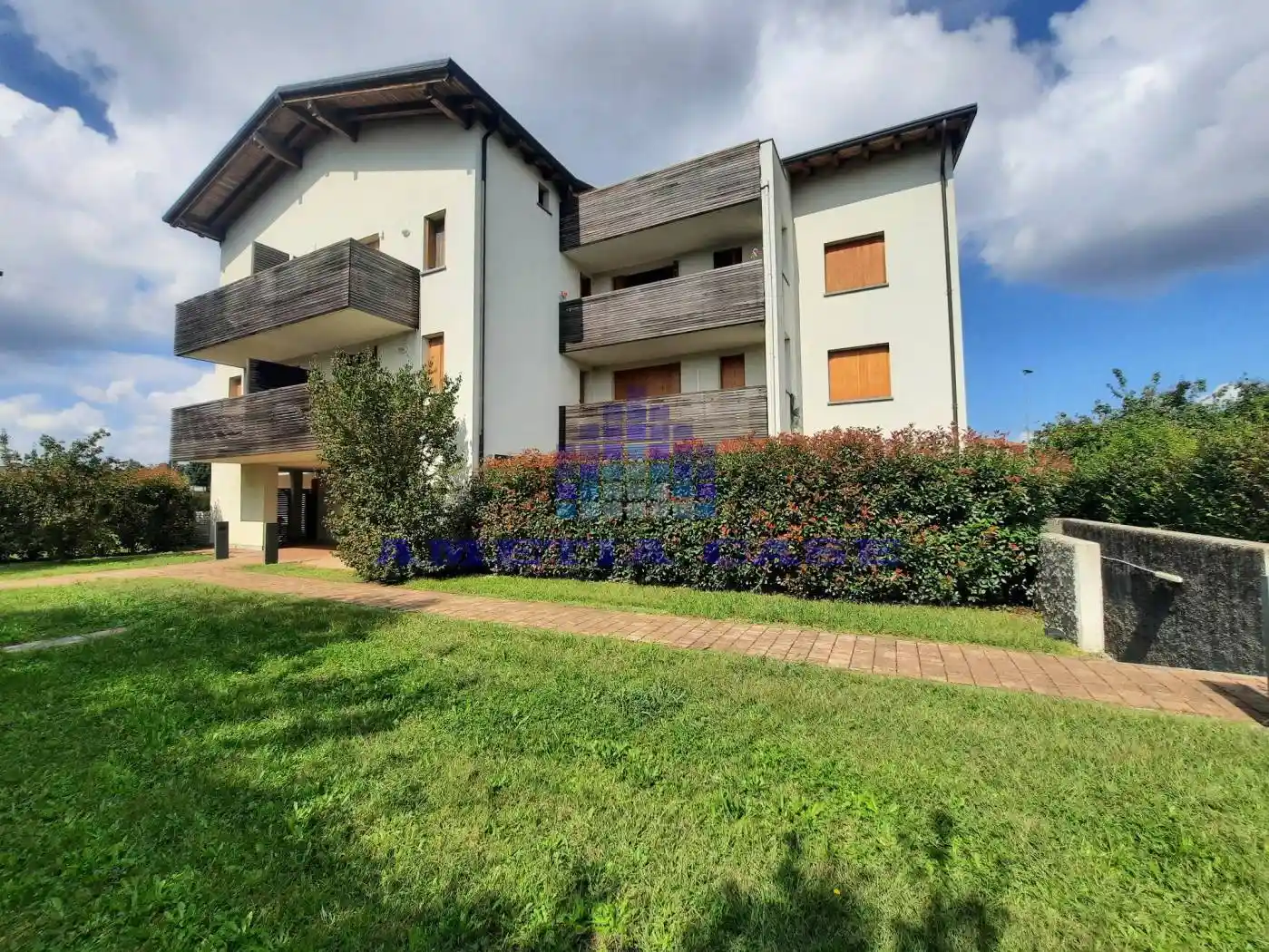 Appartamento in vendita a Cornate d'Adda