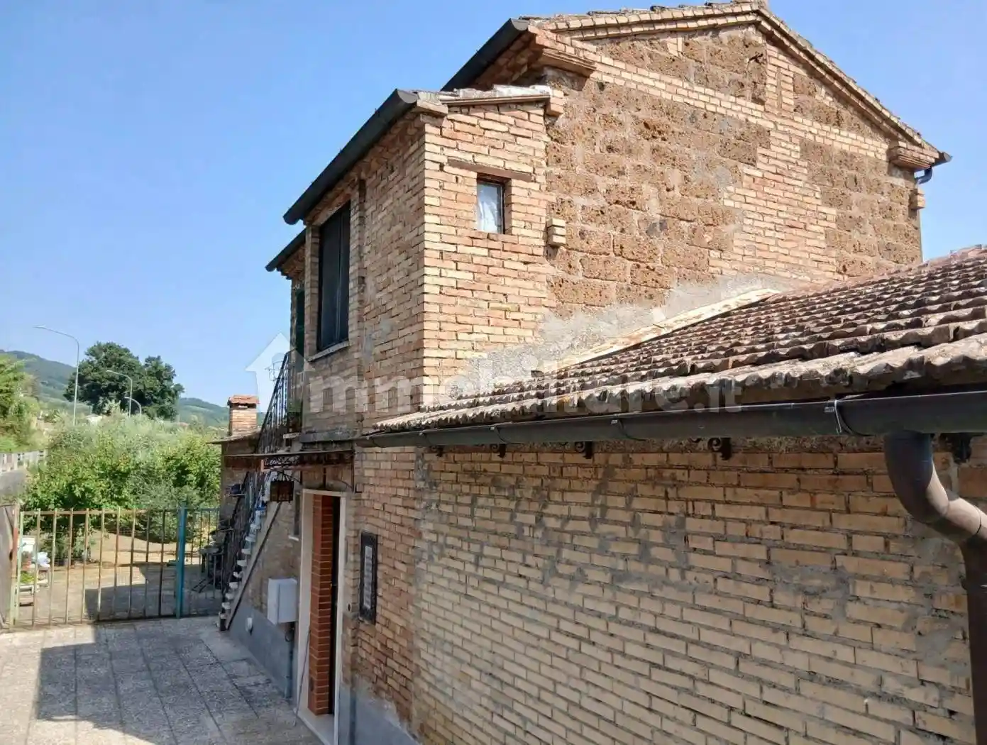 Rustico - Casale in vendita a Orte