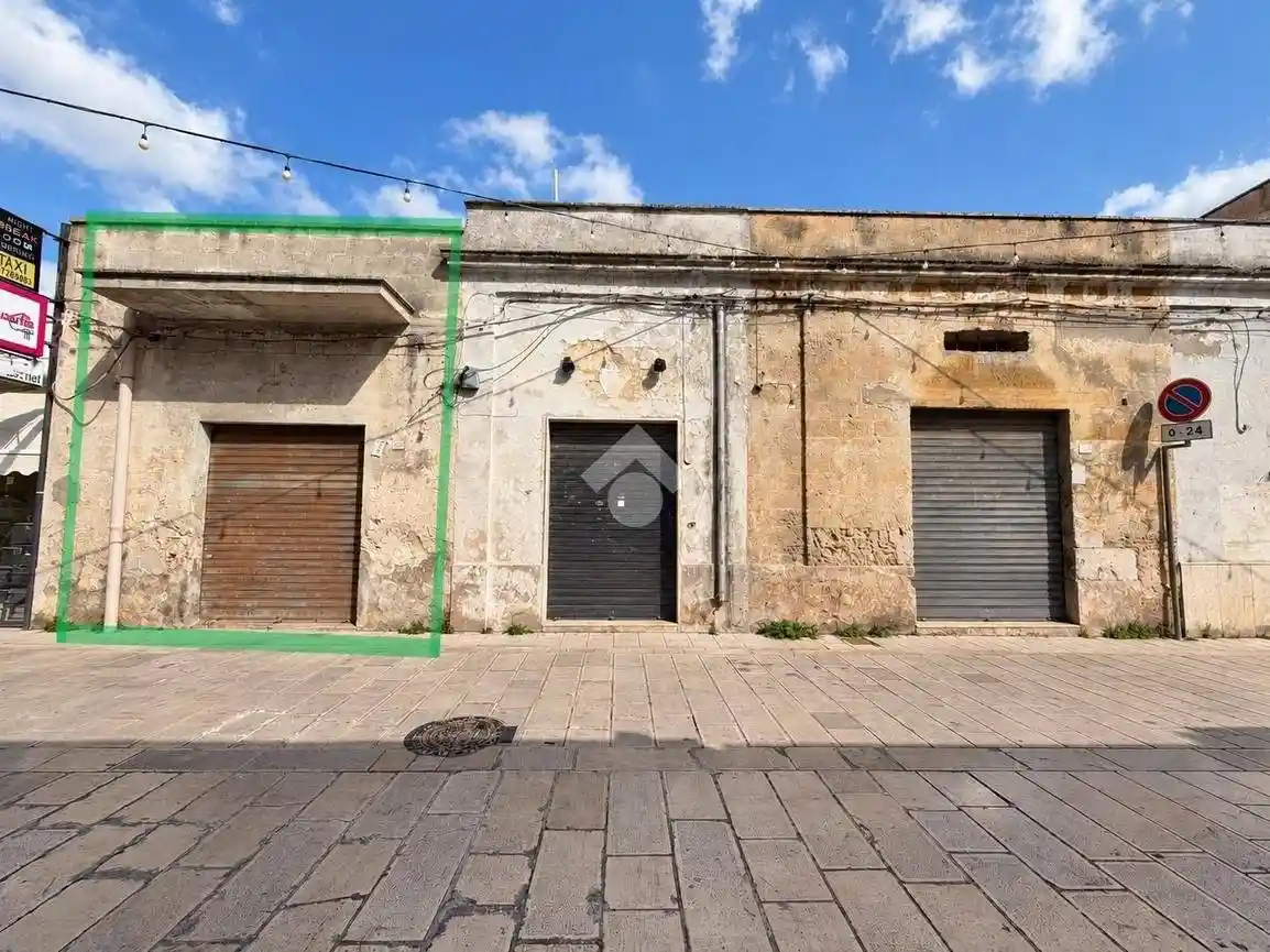 Rustico - Casale in vendita a Latiano