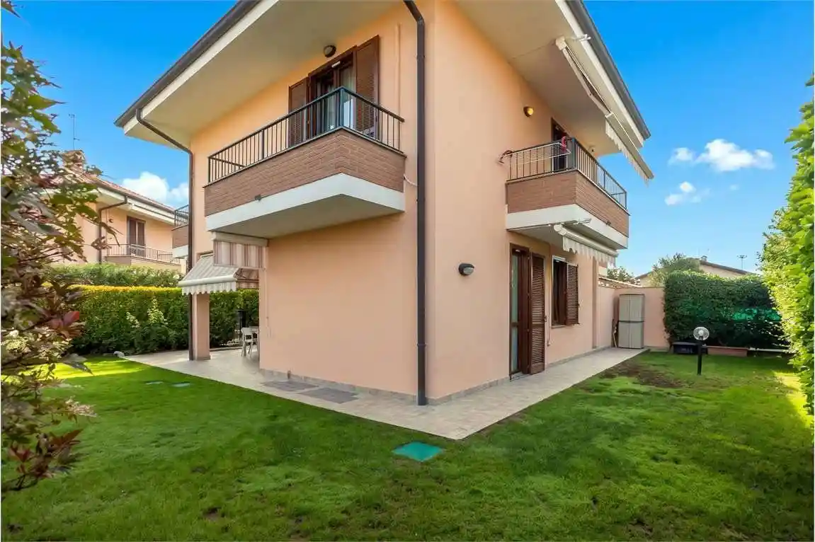 Villa in vendita a Trezzo sull'Adda