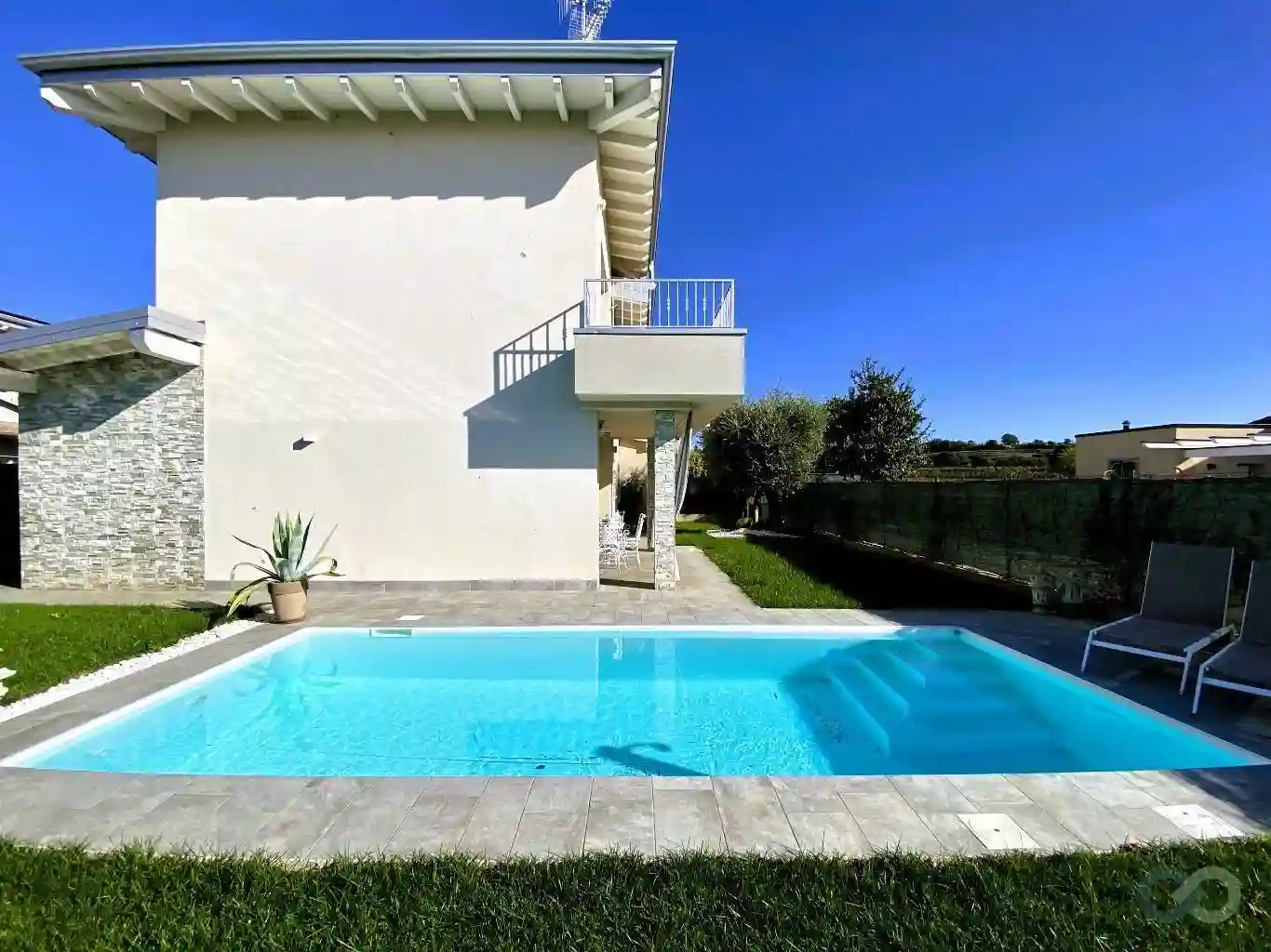 Villa - foto 2