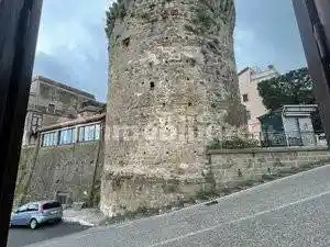 Appartamento in vendita a Lanuvio