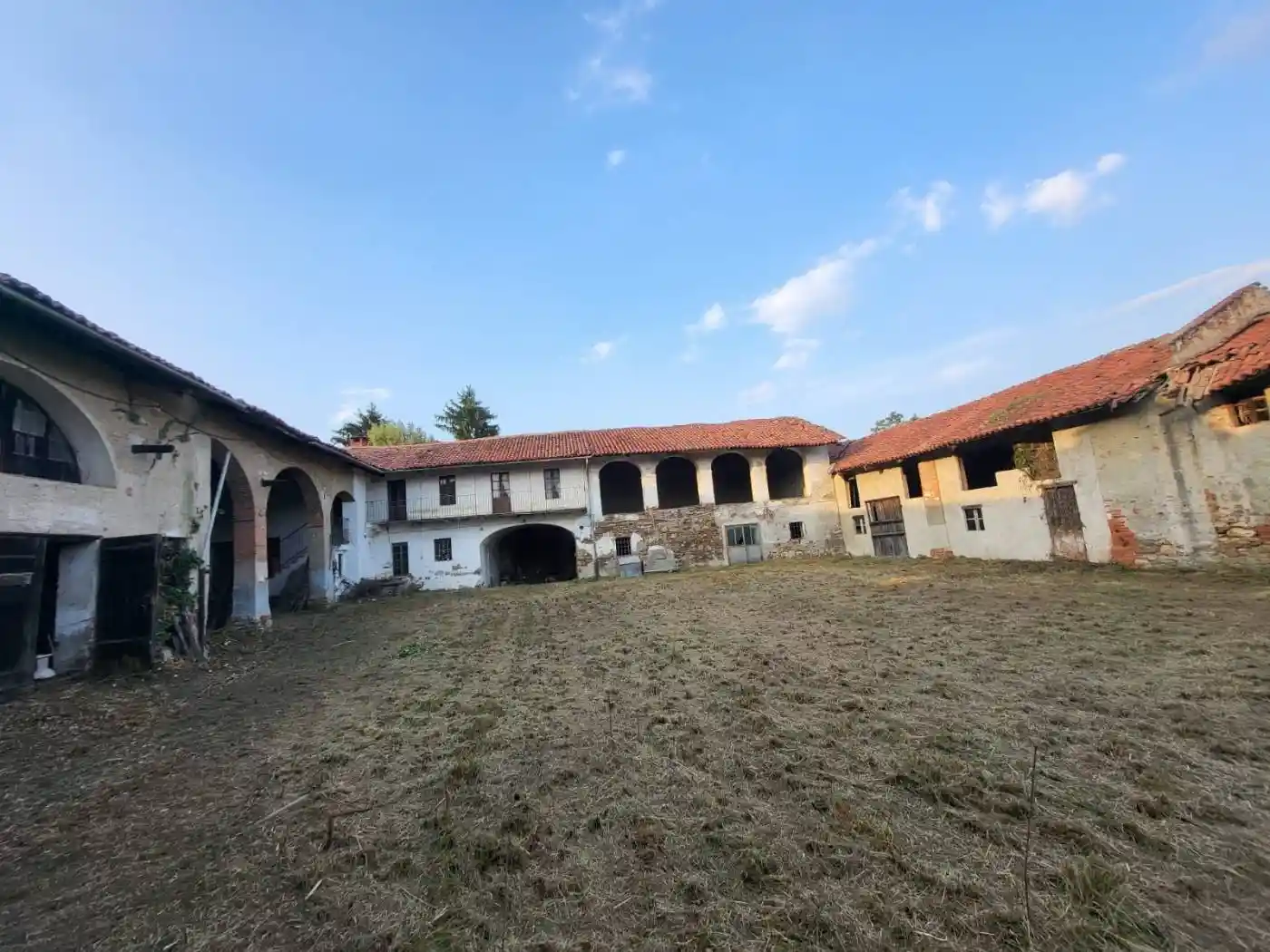 Rustico - Casale in vendita a Pinerolo