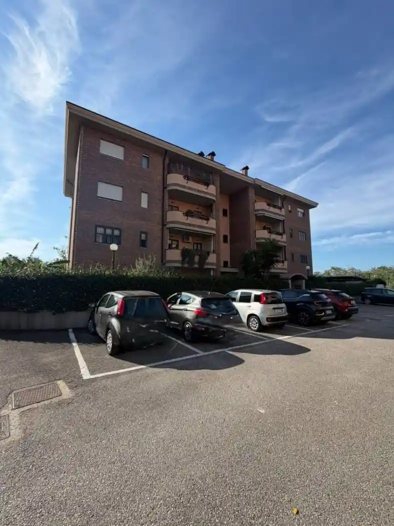 Appartamento in vendita a Aprilia