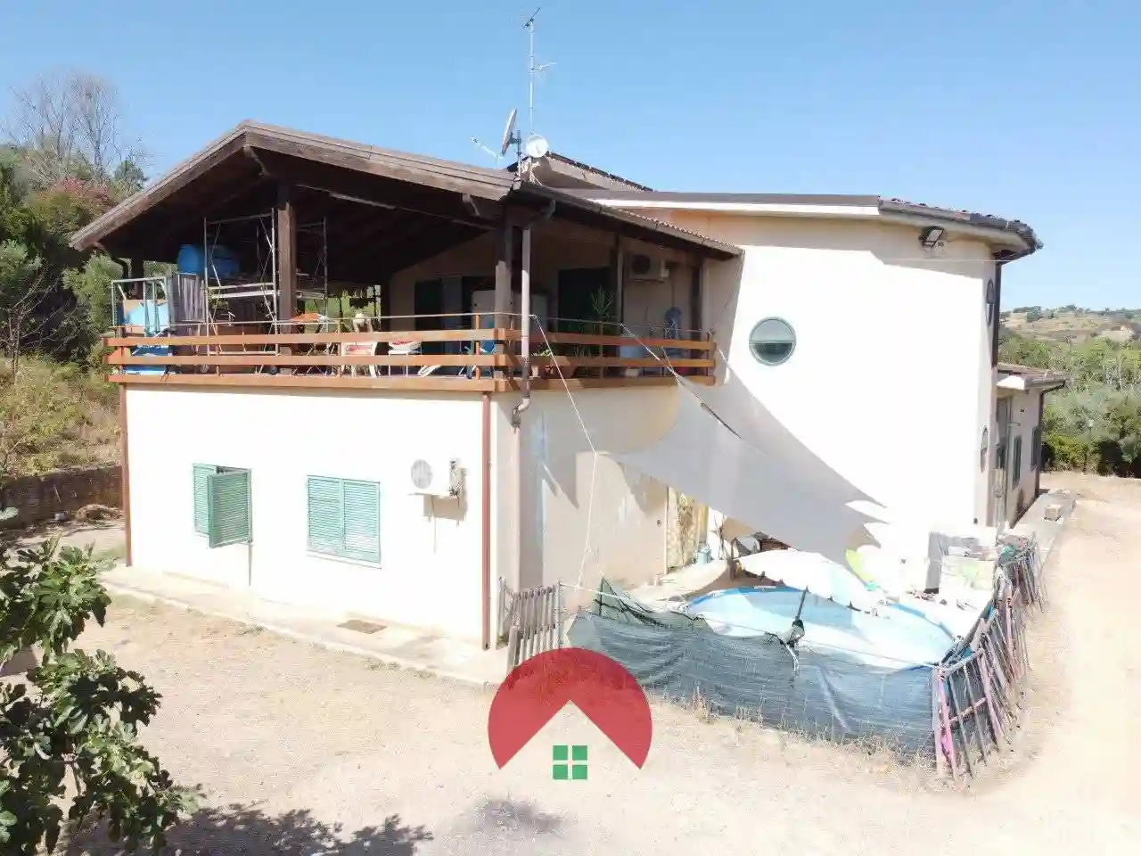 Villa - foto 2