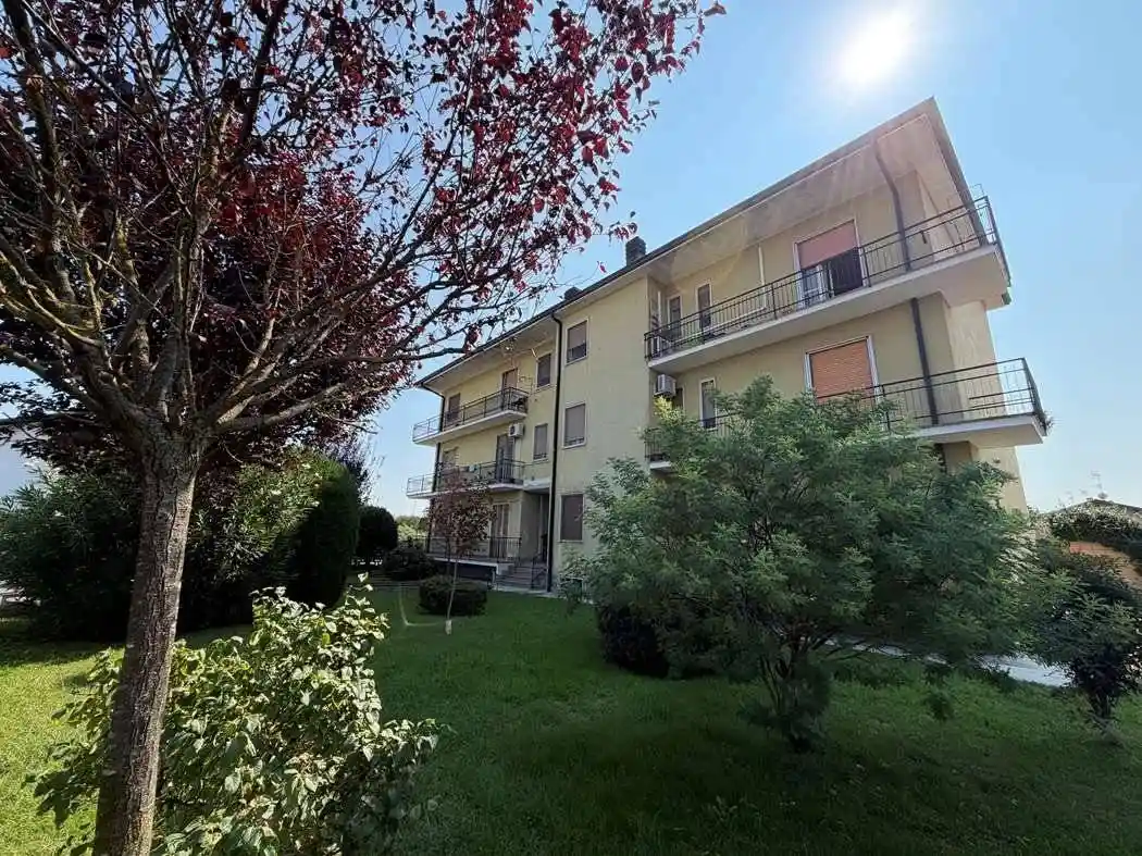 Appartamento in vendita a Gambolò