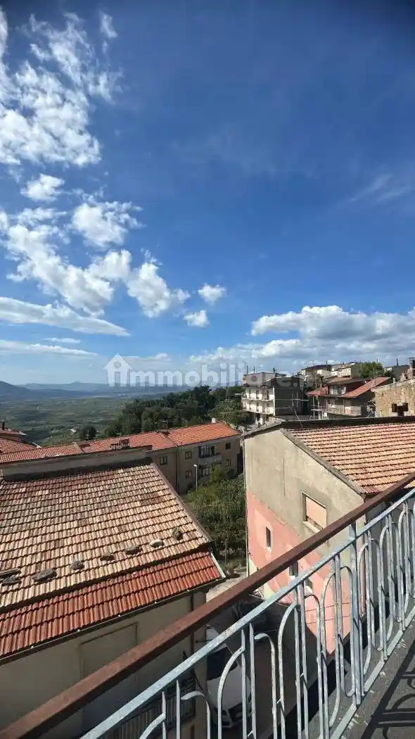 Casa indipendente in vendita a Guardia Sanframondi