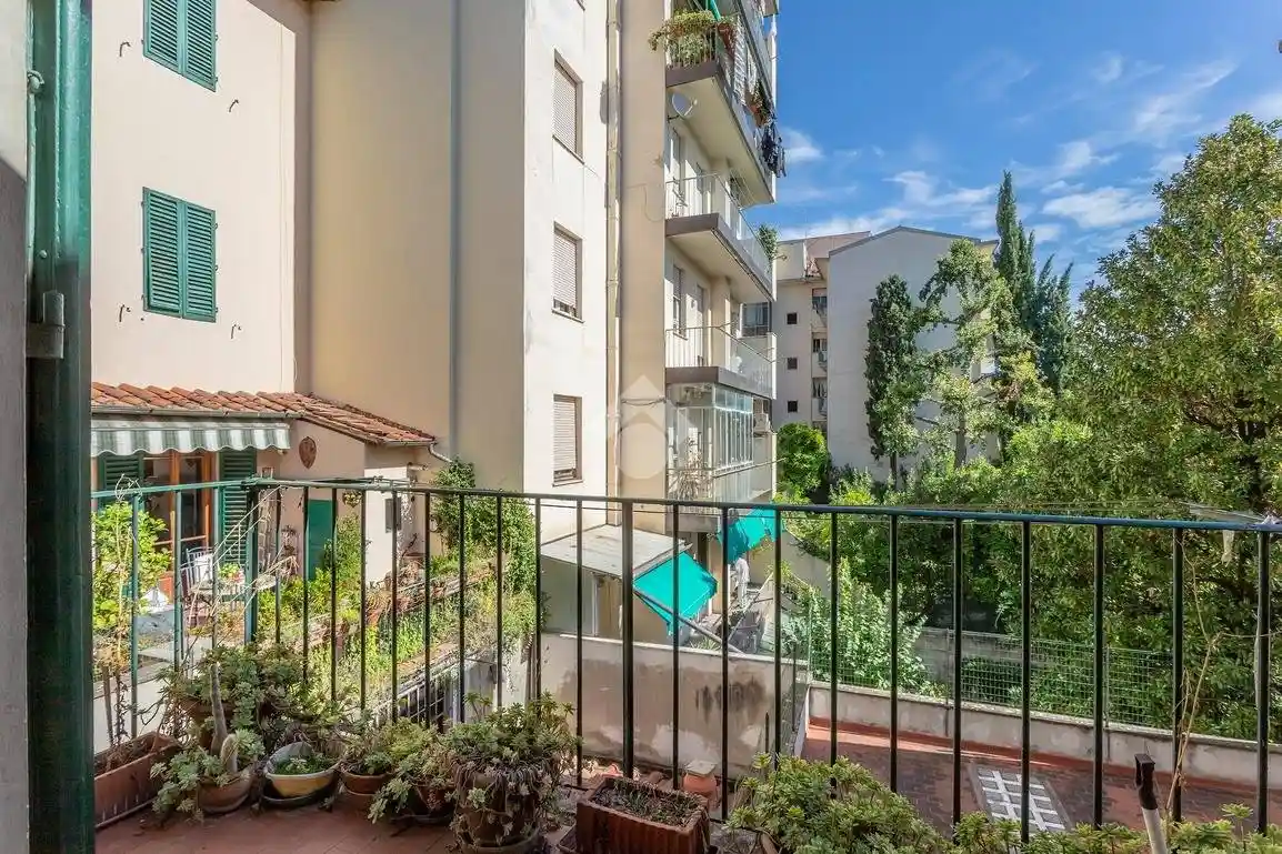 Appartamento in vendita a Firenze