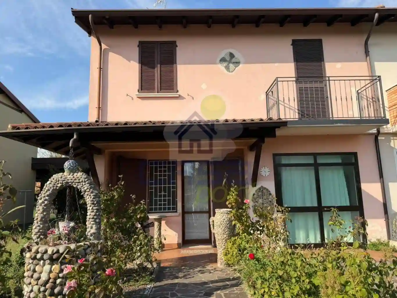 Villa - foto 2