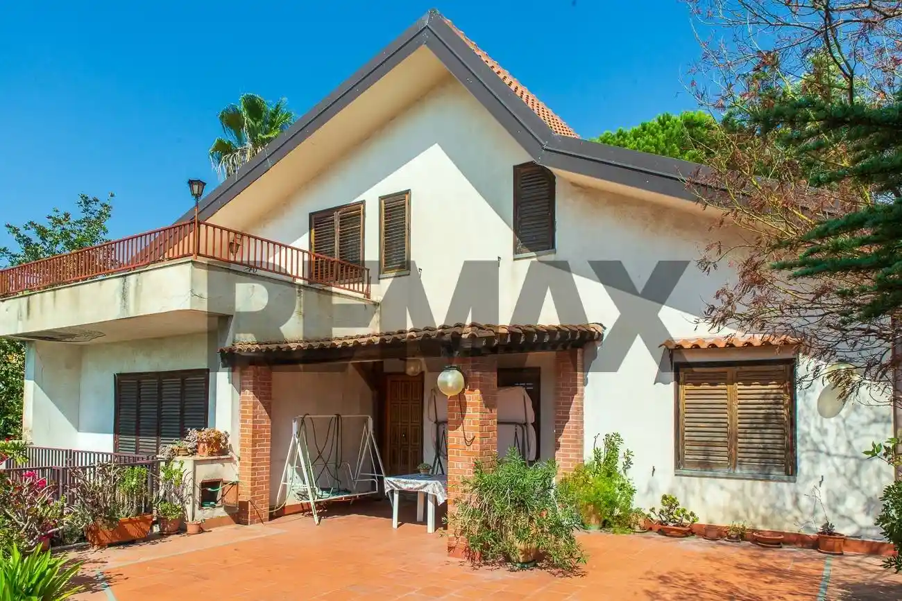 Villa in vendita a Tremestieri Etneo