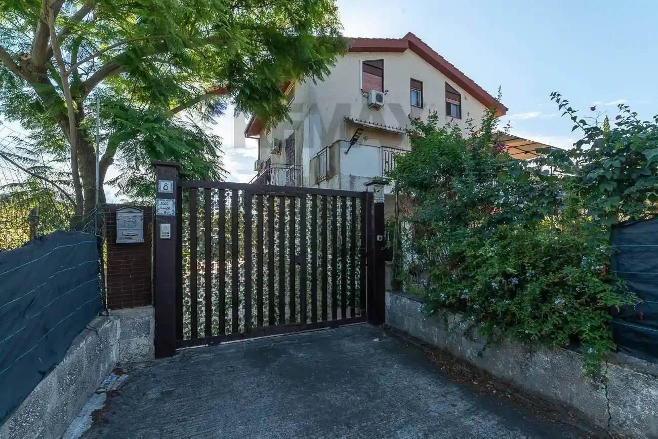 Casa indipendente in vendita a Catania