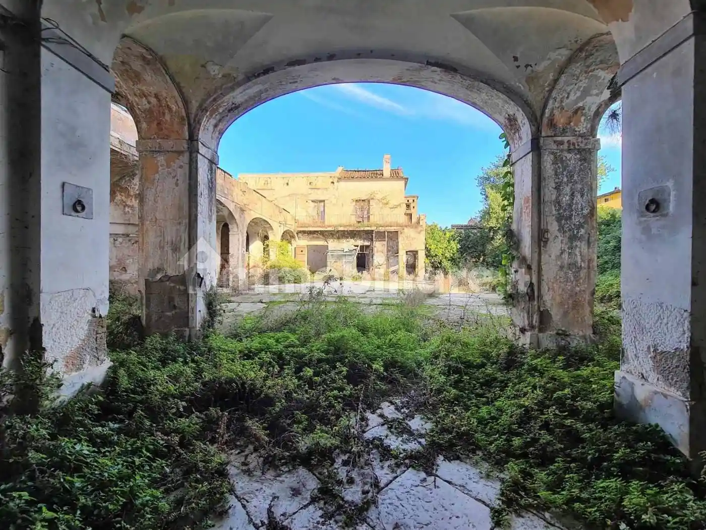 Palazzo - Edificio in vendita a Macerata Campania