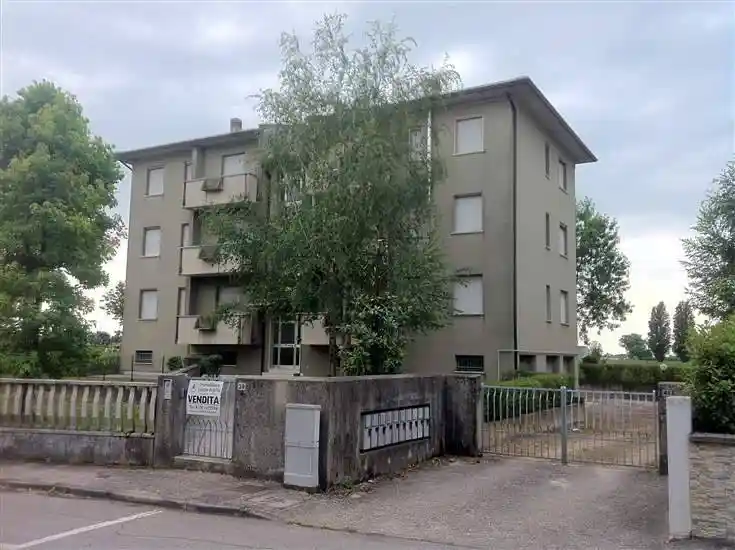 Appartamento in affitto a Borgo Virgilio
