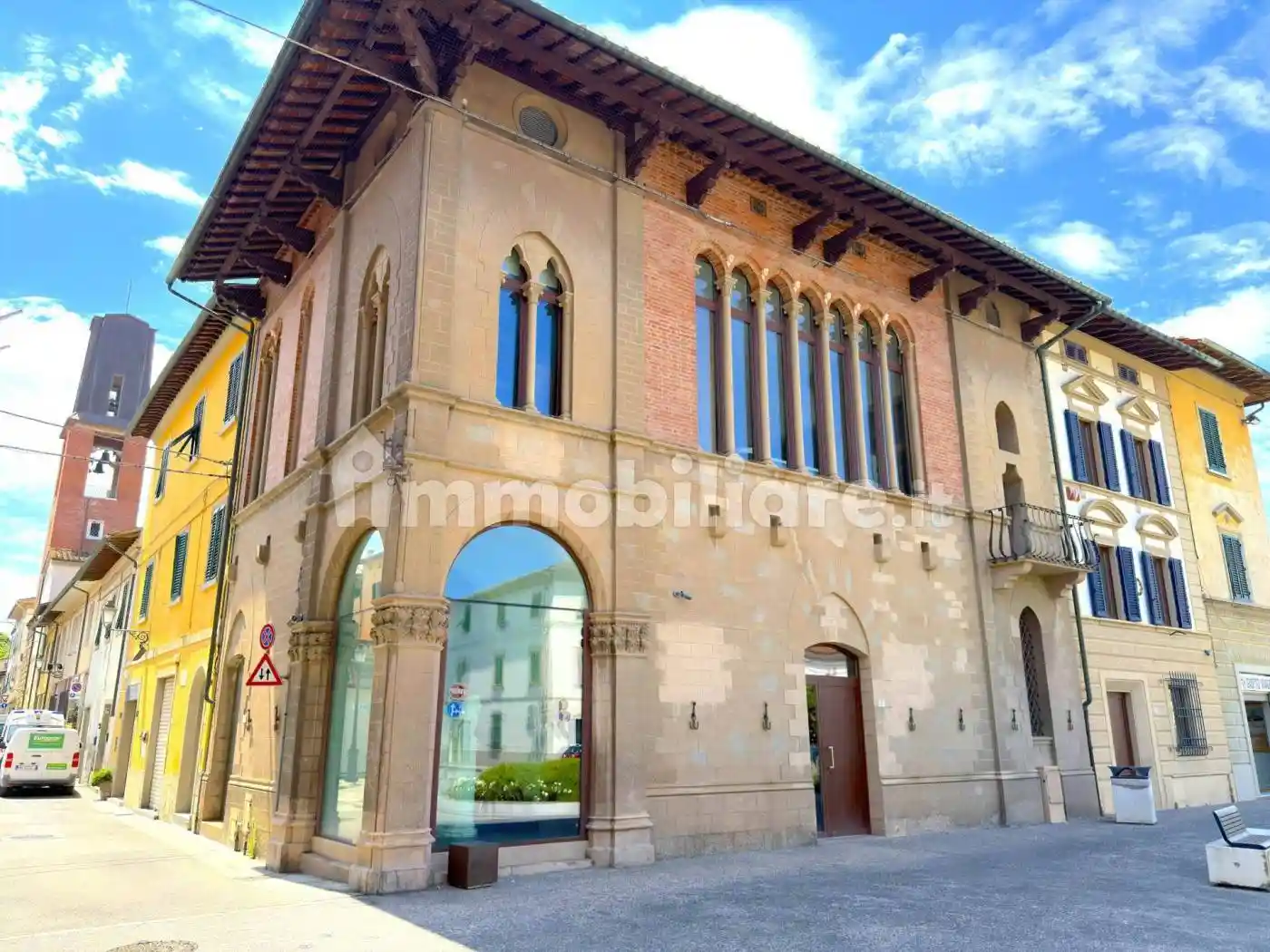 Palazzo - Edificio in vendita a Santa Croce sull'Arno