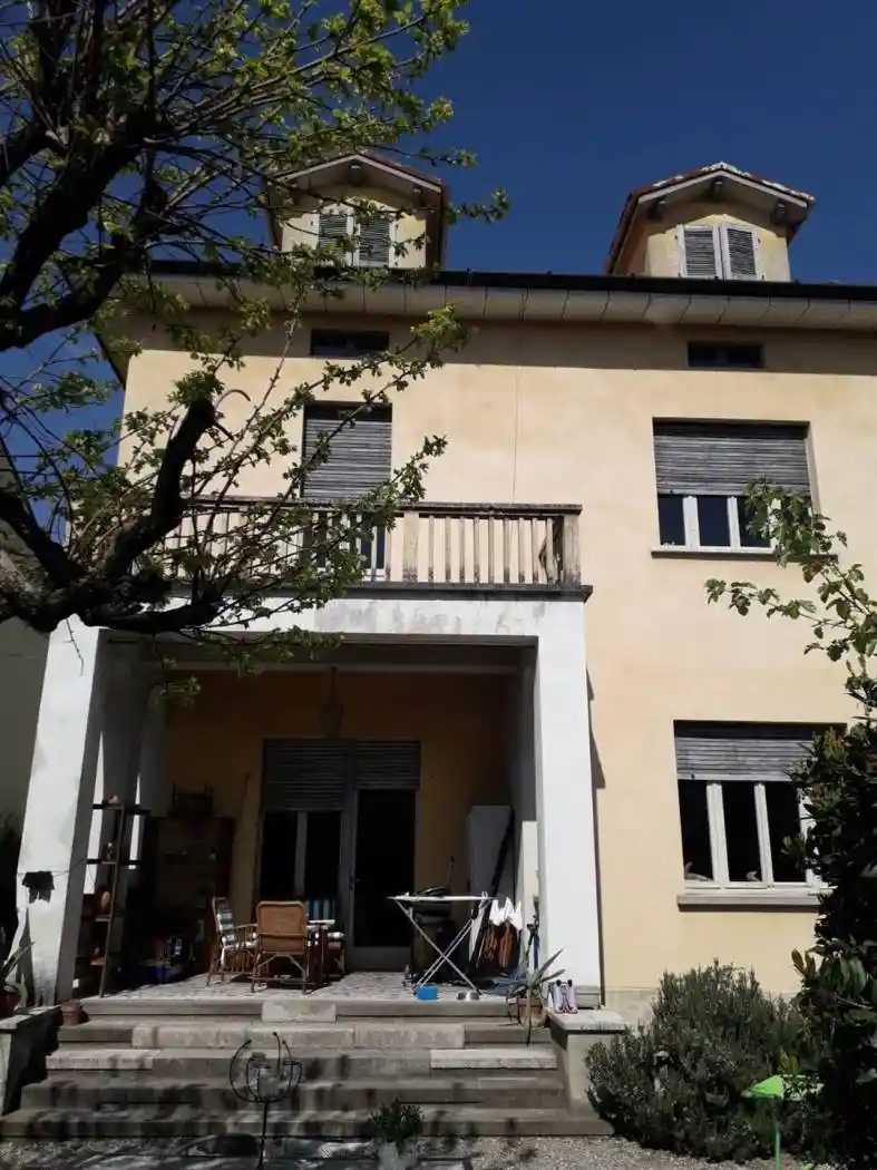 Villa in vendita a Crema