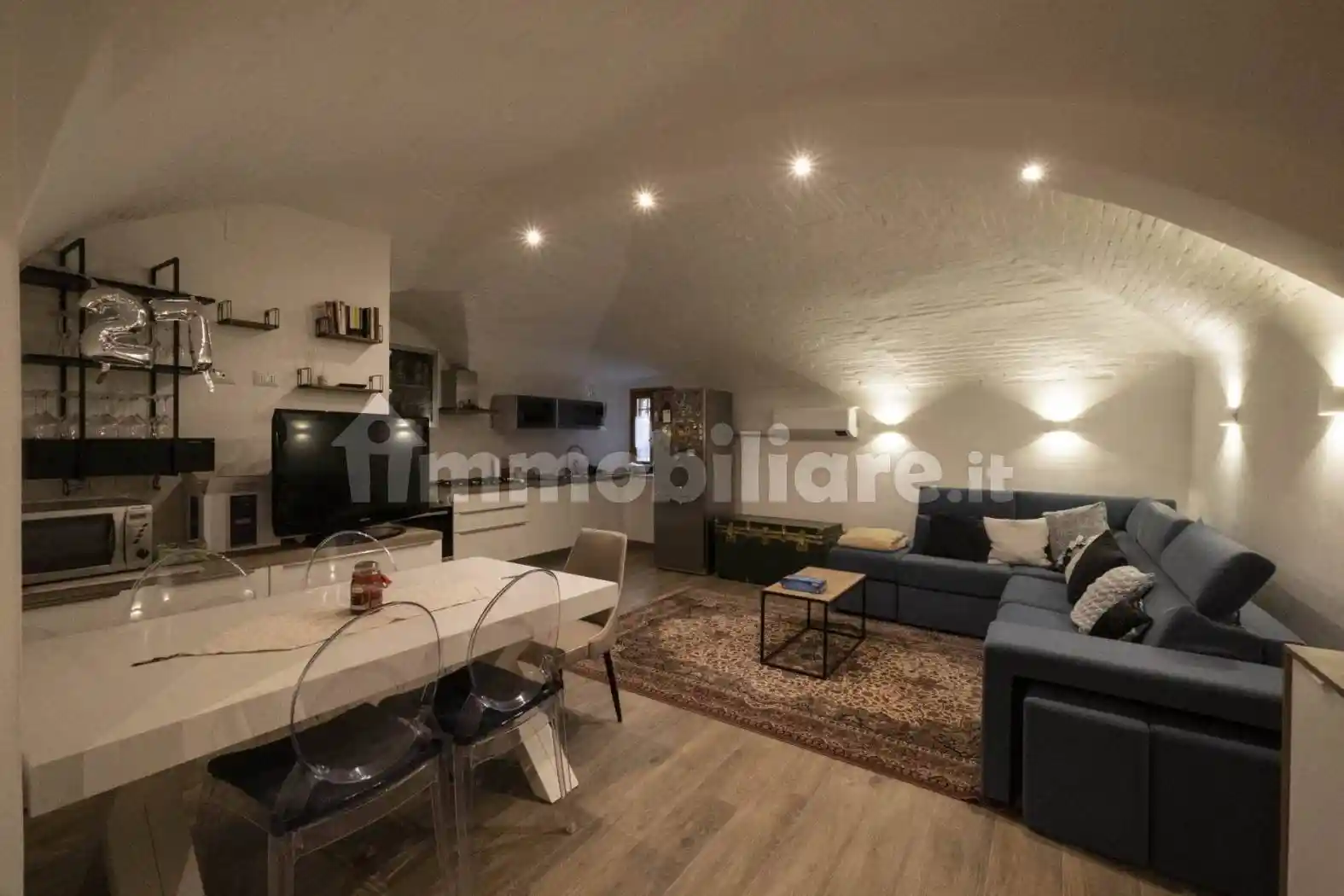 Casa indipendente in vendita a Foligno