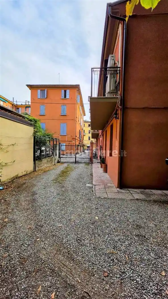 Appartamento in affitto a Bologna