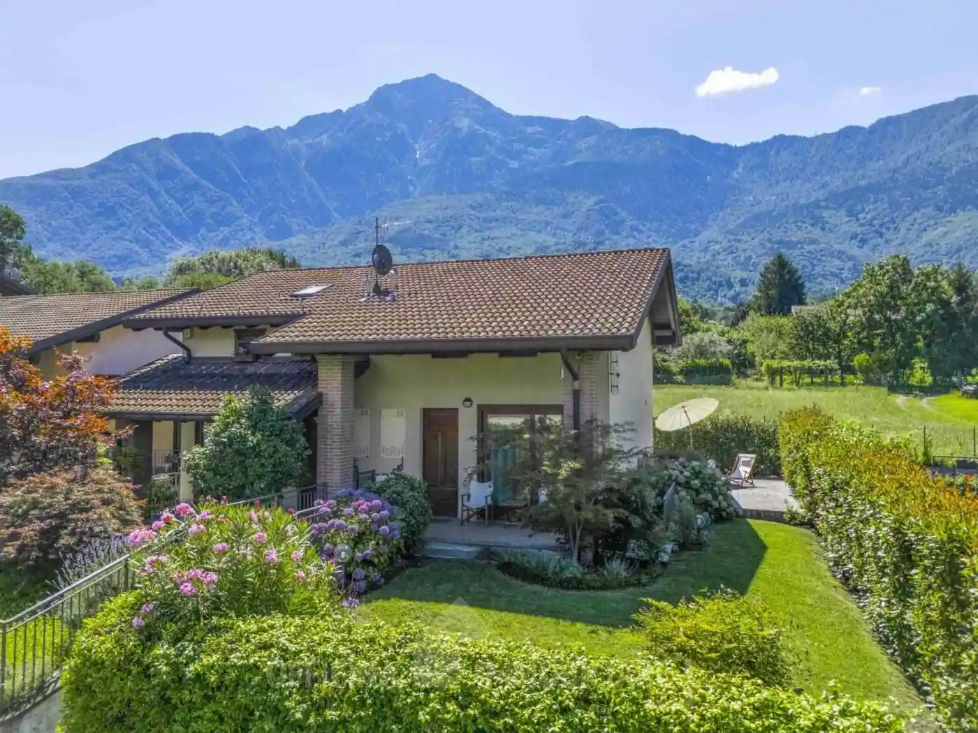 Villa in vendita a Colico
