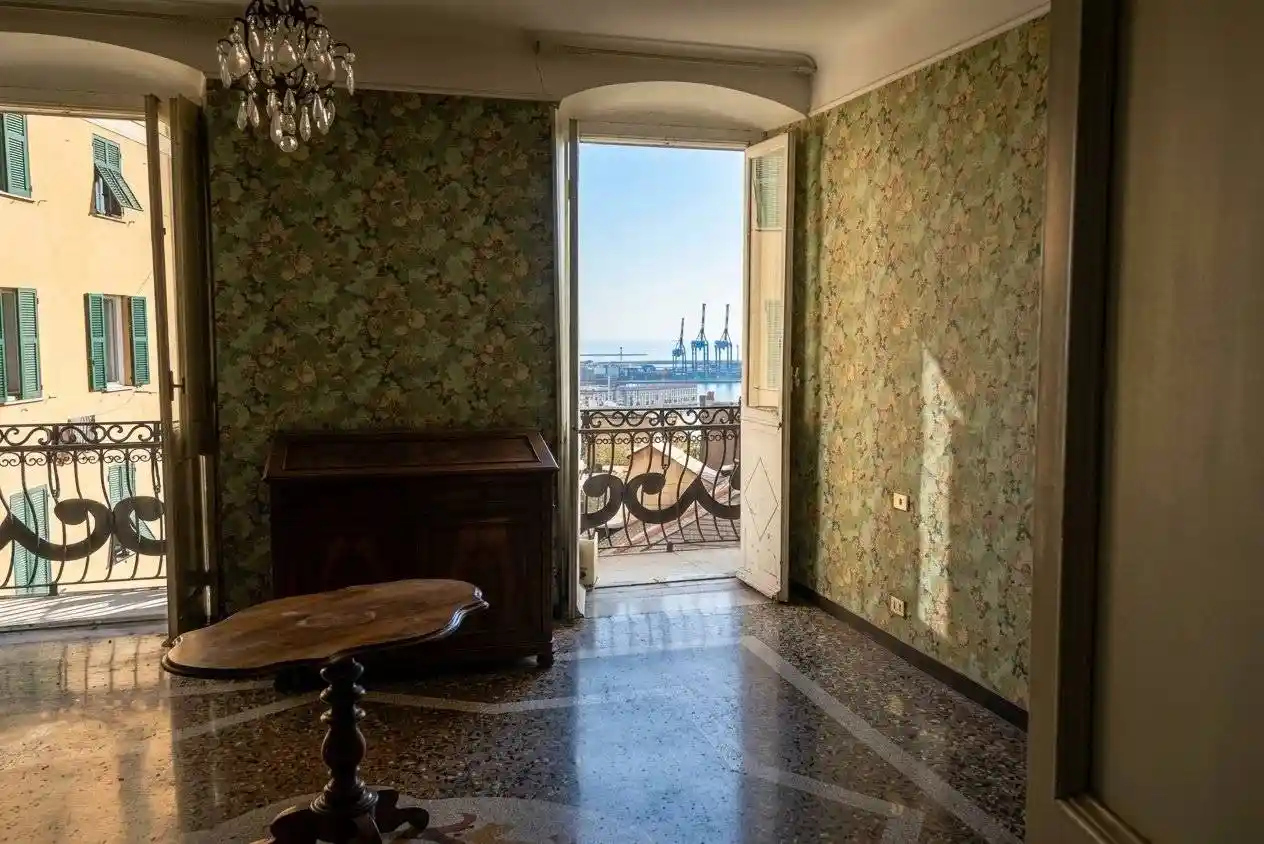 Appartamento in vendita a Genova