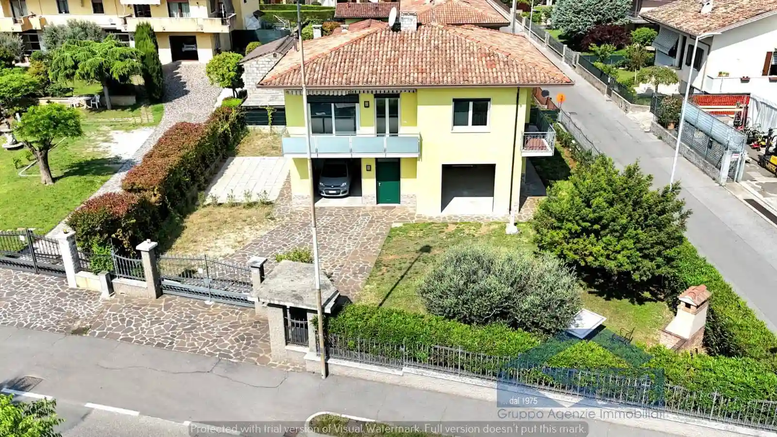 Villa - foto 2