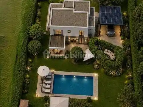 Villa in vendita a Pietrasanta